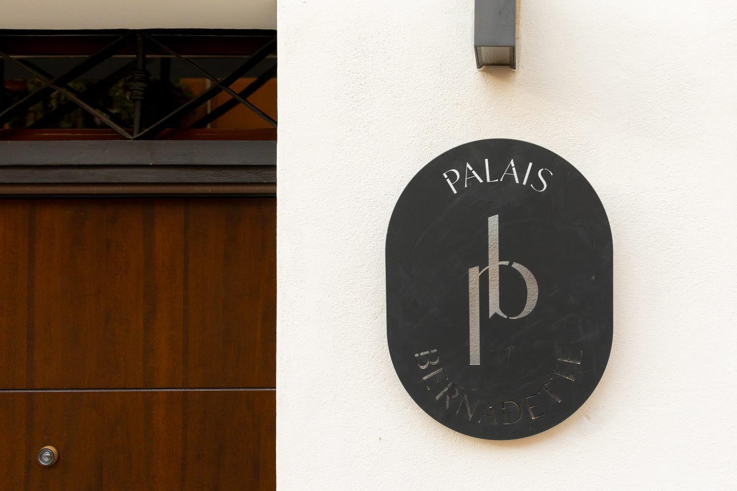 Palais Bernadette Aparthotel Parma Luaran gambar
